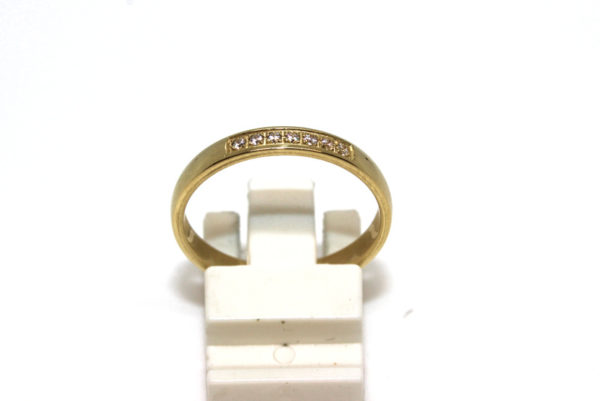 arany karikagyűrű